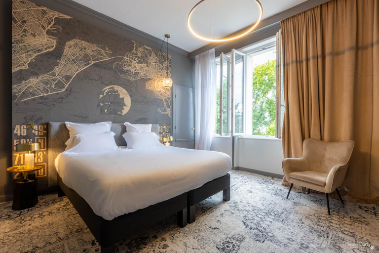 Bedroom, Hôtel Le Champlain, Charente-Maritime