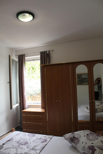 4, Apartments Solta, Šolta