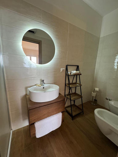 Bathroom 4, yoyo House Luxury Napoli, Napoli