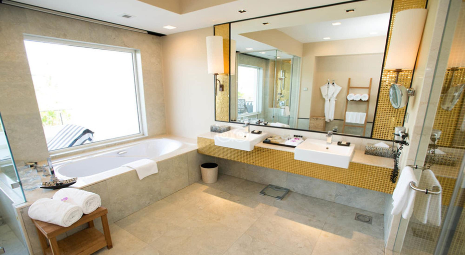 Bathroom 5, Taj Bentota Resort and Spa, Sri Lanka, Bentota
