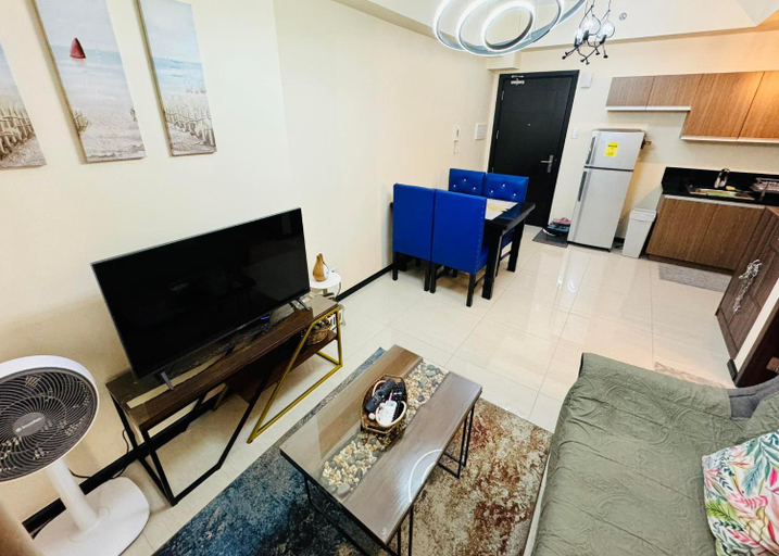 Others 5, City Homes: The Radiance Manila Bay, Pasay City