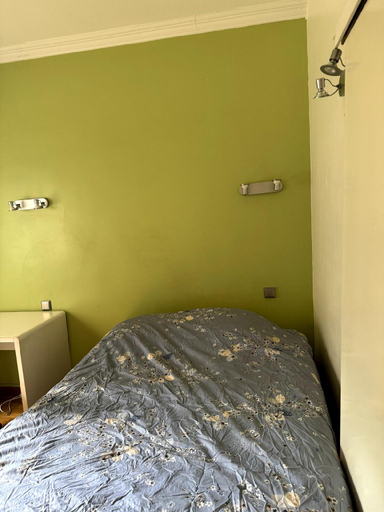 Others 5, Grand appartement Michel-Ange, Paris