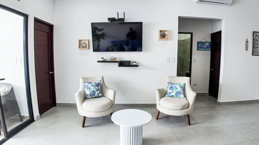Interior, Macaw House with private pool, Garabito