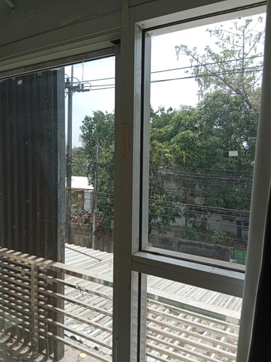 Others 2, ISI Backpackers', Mae Sot