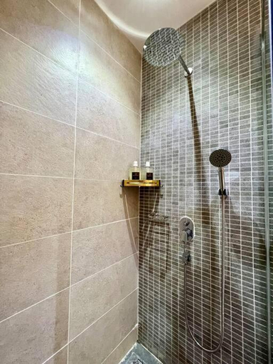 Bathroom 4, New Seaview Bali Residence Studio Melaka 4pax, Malacca City