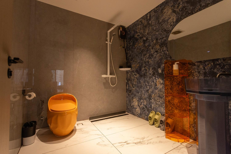 Bathroom 4, Yusu Hotel, Pulau Phuket