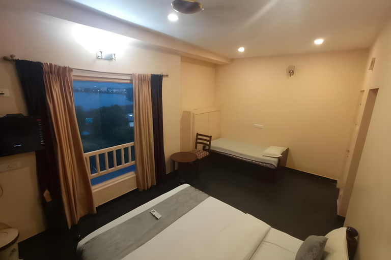 Bedroom 2, Le Grace Apollo, Madurai