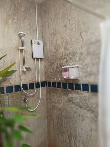 Bathroom 3, 60 Bluehouse - Hostel, Muang Chiang Mai