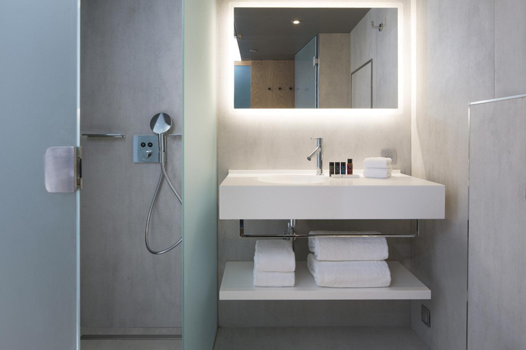 Bathroom 5, Drawing Hotel, Paris