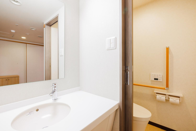 Bathroom 3, KAMENOI HOTEL ITAKO, Itako