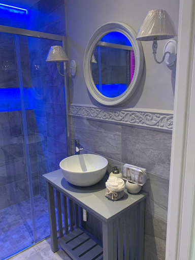 Bathroom 4, Luxury Suite, Rimini