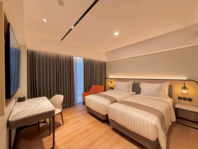 FortunaSuites Malioboro Room Type - Premier Balcony Twin