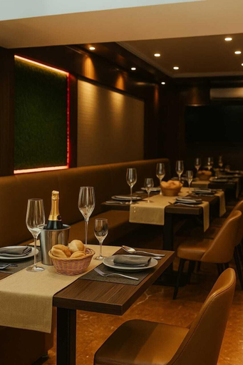 Restaurant 5, Bhraj Inn Hotel Udaipur, Udaipur