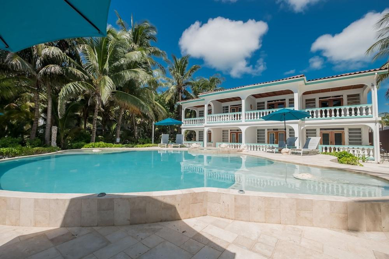 Sport & Beauty 1, Coral Bay Villas - Lionfish Suite