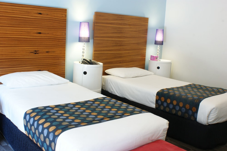 Others 3, ADGE Hotel & Residence, Sydney