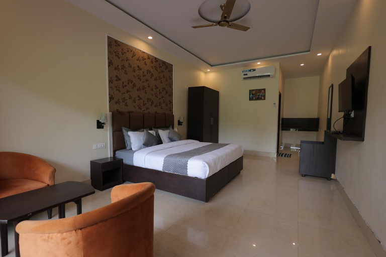 Bedroom 2, The Palms Resort By Crystona Hotels & Resorts, Dehradun