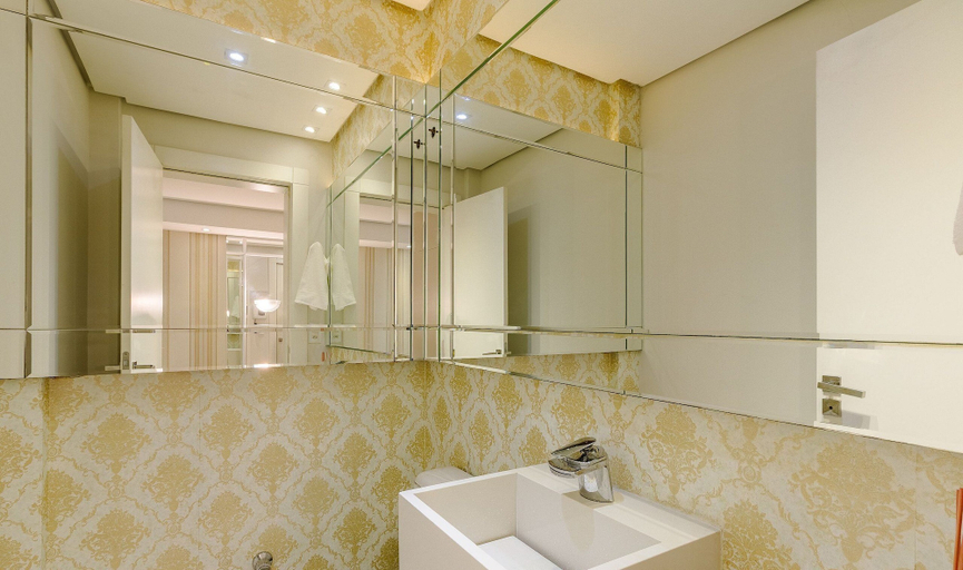 Bathroom 2, Apto Moderno c/ 3Qts 700m do Lago Negro ALT0402, Gramado