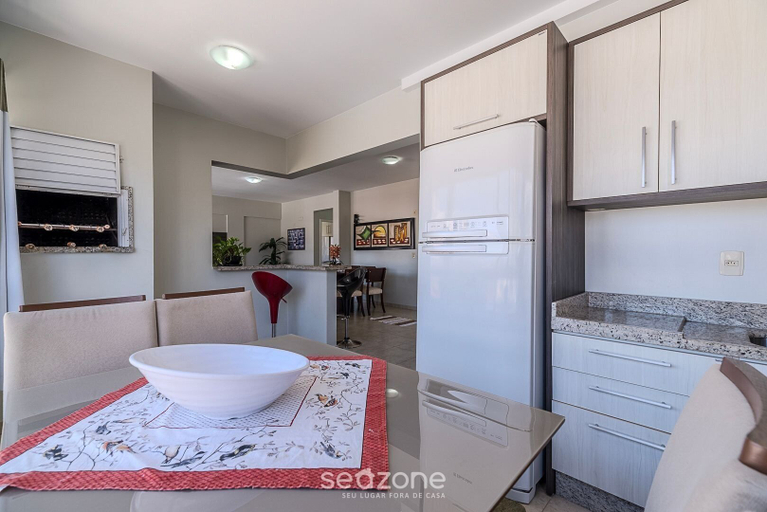 Dining, Charming Apt 550m From Pereque Beach - Rne0301, Porto Belo
