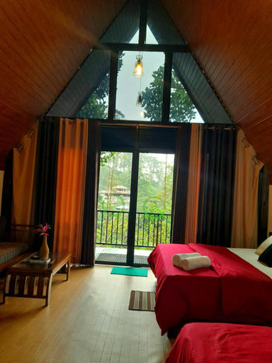 Others 5, Water Side Cabin, Ambagamuwa