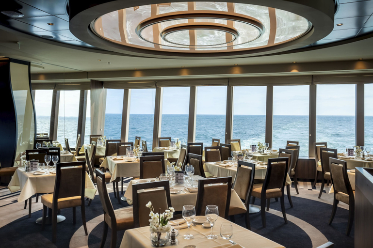 Interior 4, Arabian Cruise, Abu Dhabi City