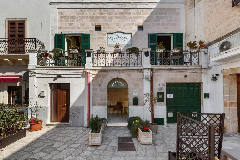 Others 5, B&B Nu Suennu, Taranto