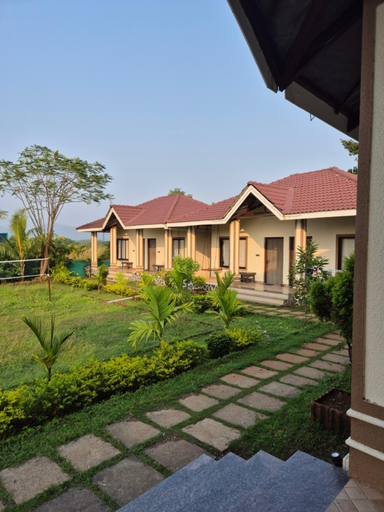 Exterior & Views 1, Windchime Cottages, Raigarh