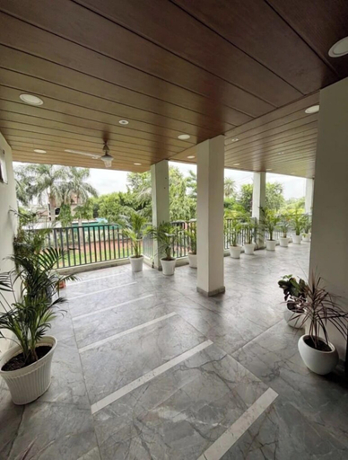 Lobby 2, Hotel Dhana Lakshmi Bliss, Dewas