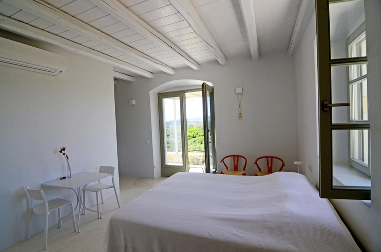 Others 2, Island residence, Attica