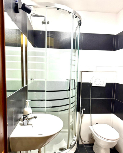 Bathroom 3, Rome Star guesthouse termini, Rome