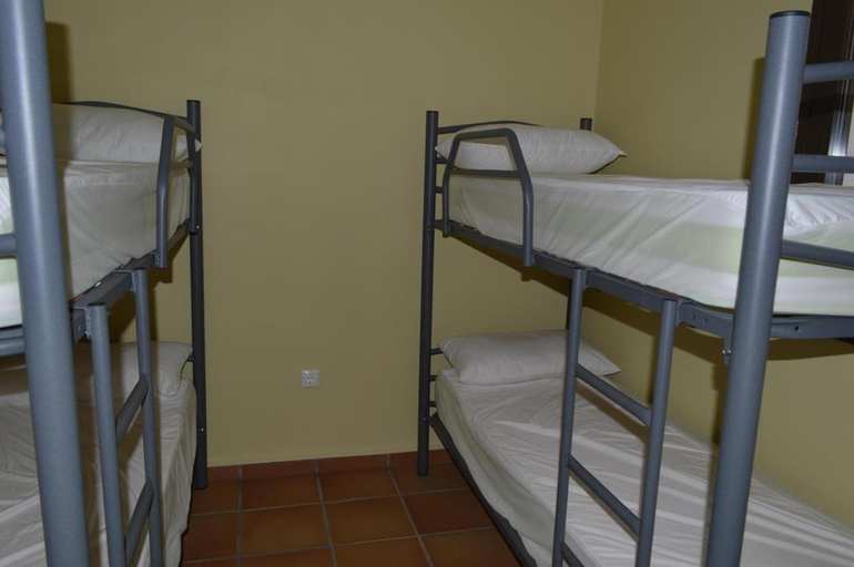 Others 5, Albergue de Aliaga, Teruel