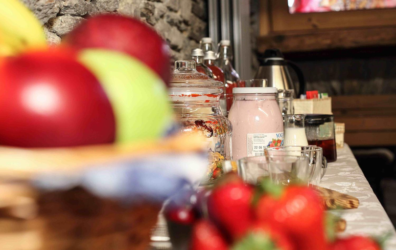 Food & Drinks 4, Nuit a Pleiney, Aosta