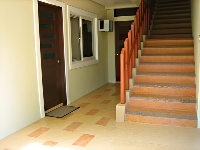 Others 5, Ernest's Place Boracay, Malay