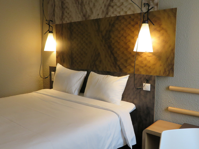 Bedroom 4, ibis Melun, Seine-et-Marne