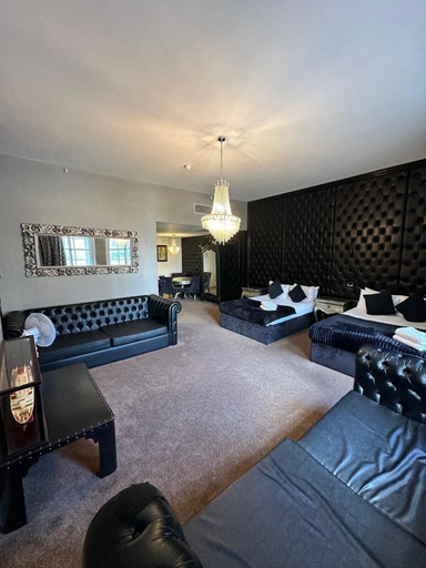 Room 3, White Star Line Hotel, Sefton