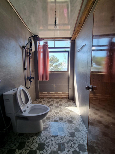 Bathroom 2, Nhat Tien Home, Đà Lạt