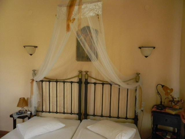 Bedroom 2, Xenios Milina, Thessaly