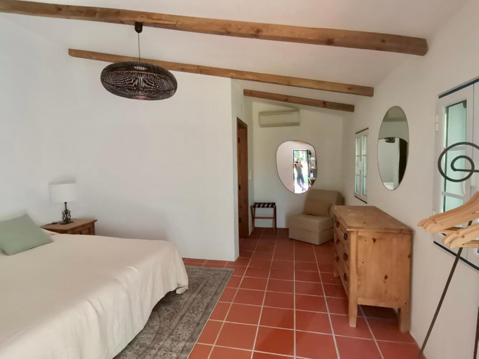 Bedroom 2, Montes de Charme (AL 6288), Avis