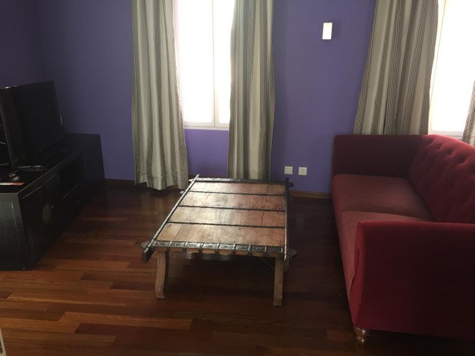 Others 5, Le Suites al Lago, Lugano