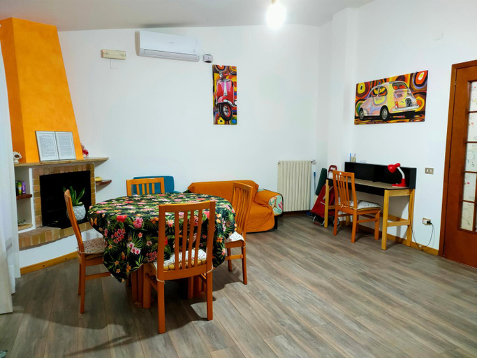 Others 3, casa vacanze Libeccio parcheggio privato, Salerno