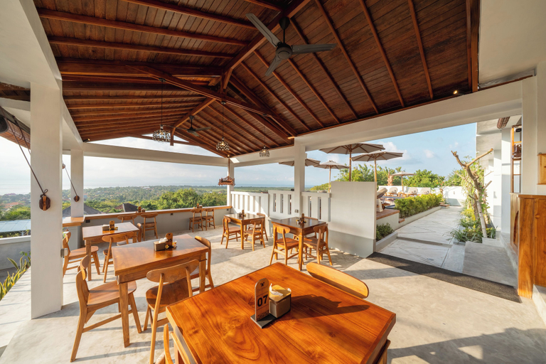 Restaurant 4, Nyuh Gading Hill, Klungkung