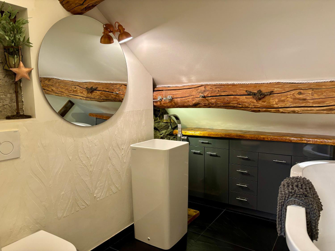Bathroom 3, Casa Belgeri, Blenio