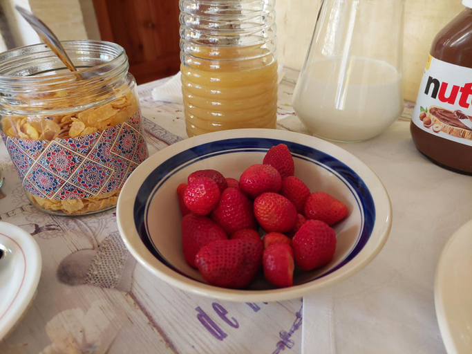 Food & Drinks 5, MJ Farmhouse B&B