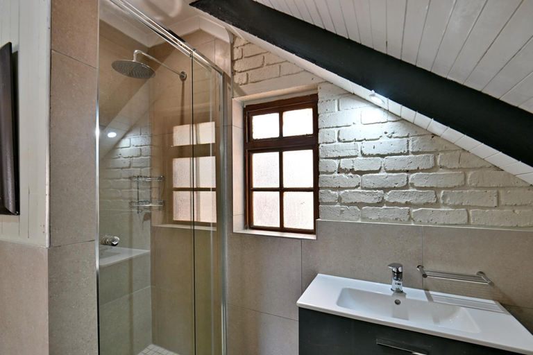 Bathroom 3, Dunkeld Country & Equestrian Estate, Nkangala
