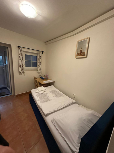 Others 2, P4D room, České Budějovice