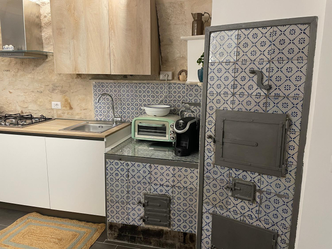 Others 5, ponte vecchio b&b, Ragusa