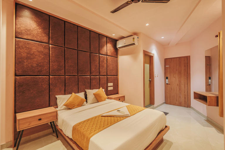 Room 3, Beverly Palace Kozhikode, Kozhikode
