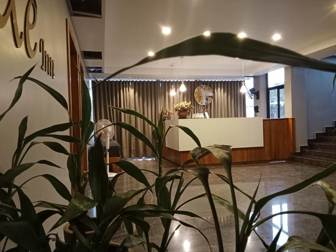 Others 5, Luxe Inn, Kannur