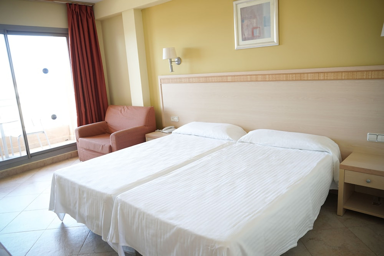 Bedroom 4, ALEGRIA Fenix Family, Almería