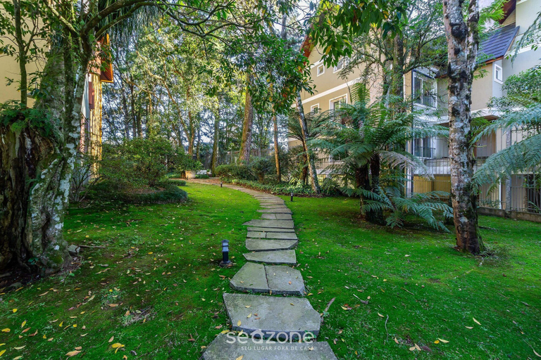 Property grounds 3, Lindo Apto a 650m do Mini Mundo em Gramado JPA102, Gramado