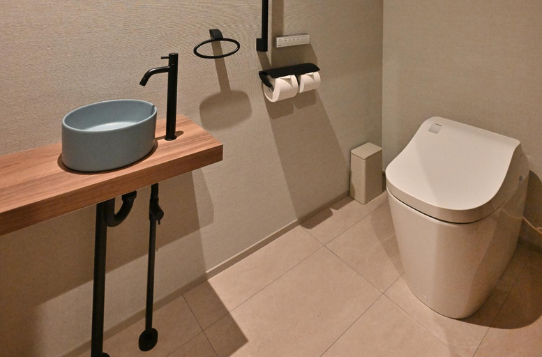 Bathroom 4, Onoue Ryokan, Karatsu